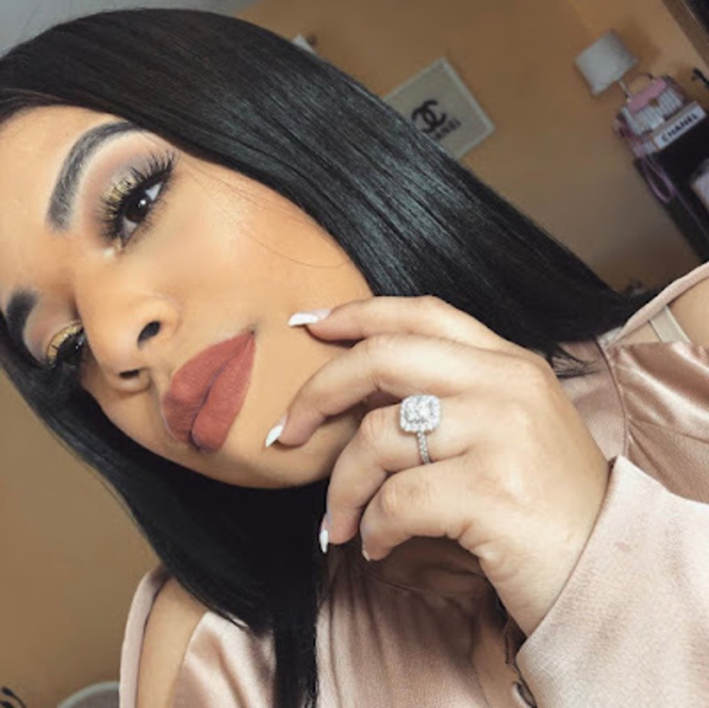 Meet your Posher, Yani